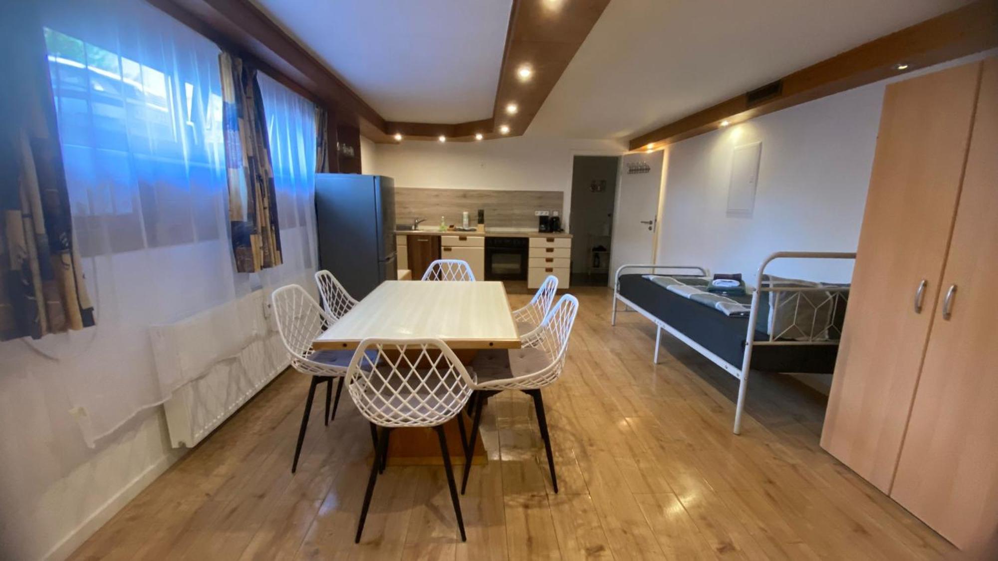 Ferien & Business Apartments Hohenfels Hohenfels  ภายนอก รูปภาพ